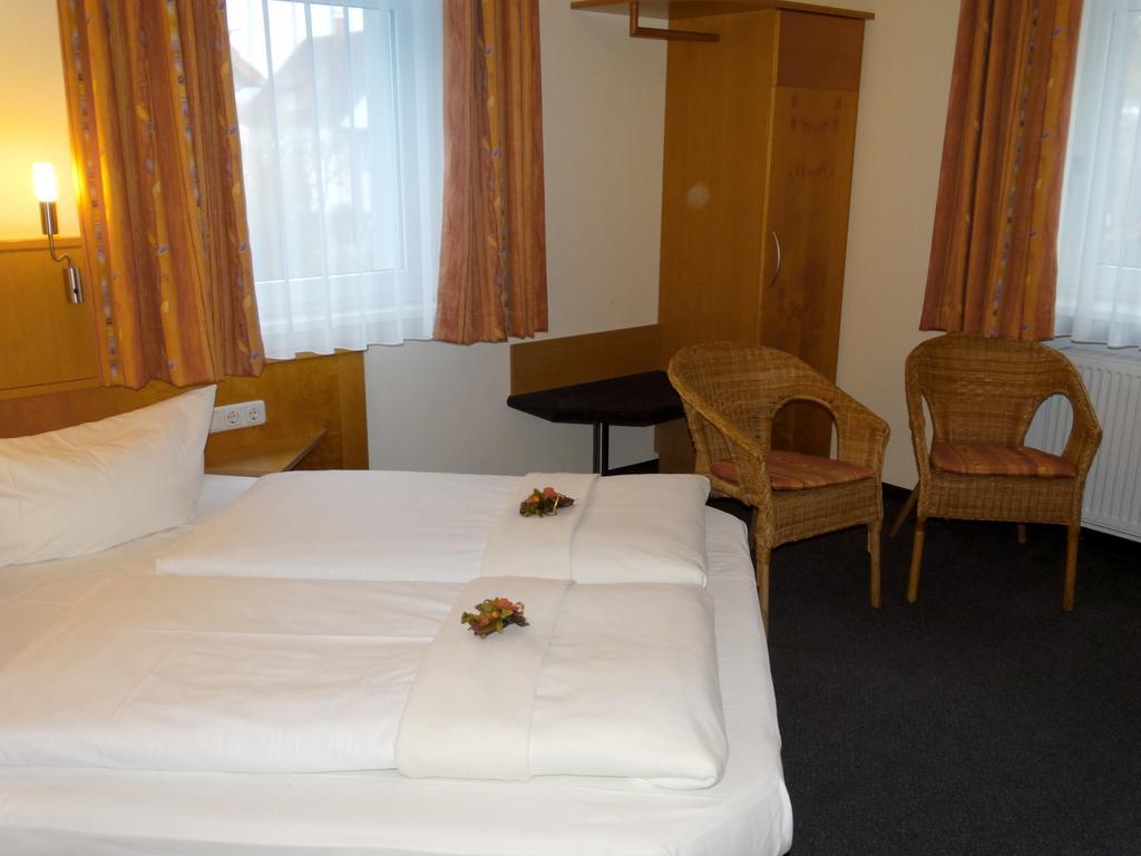 Hotel Sonne - Haus 2 Idstein Cameră foto